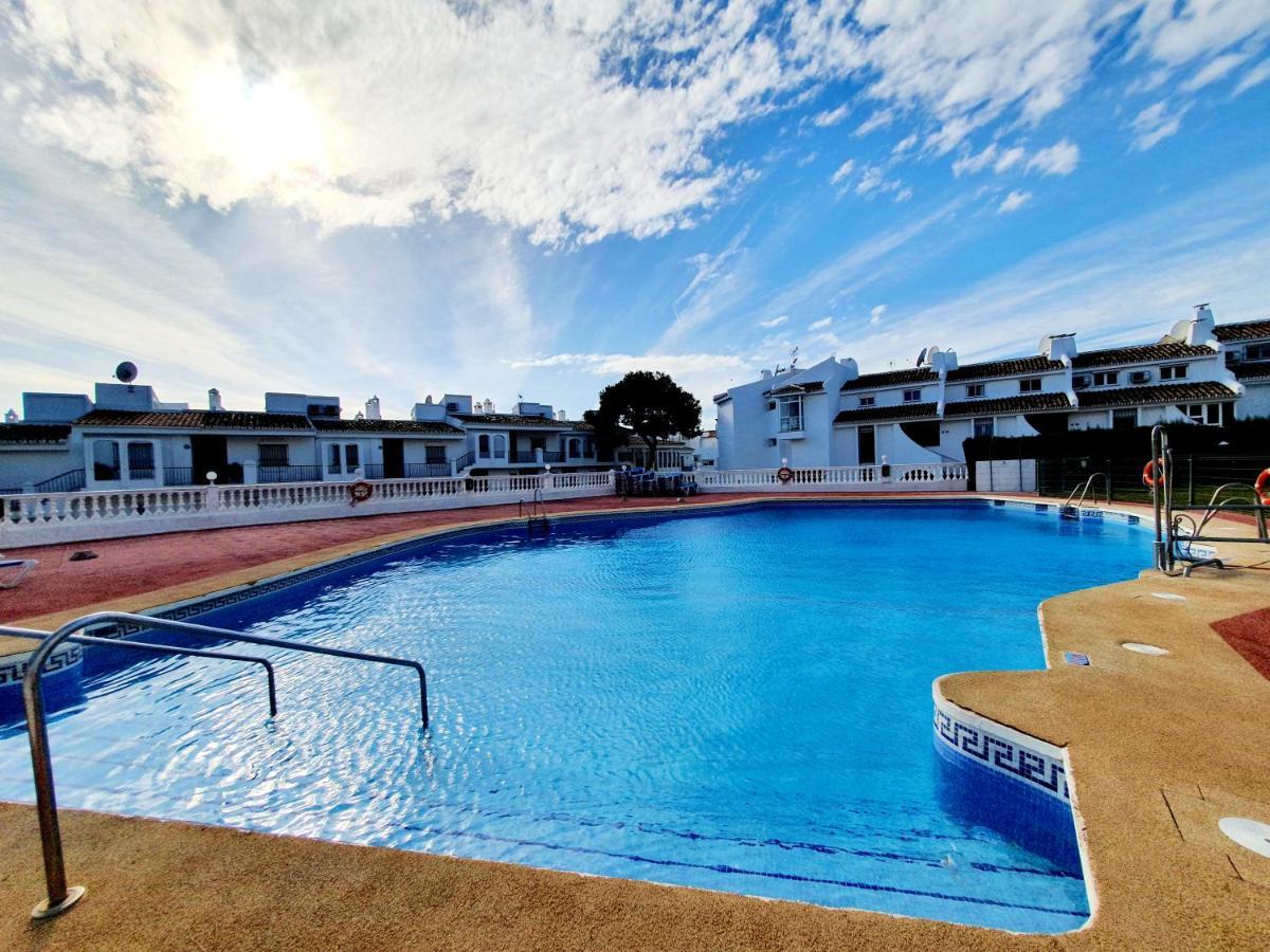 Cozy Apartment On The Beach Sitio de Calahonda Εξωτερικό φωτογραφία