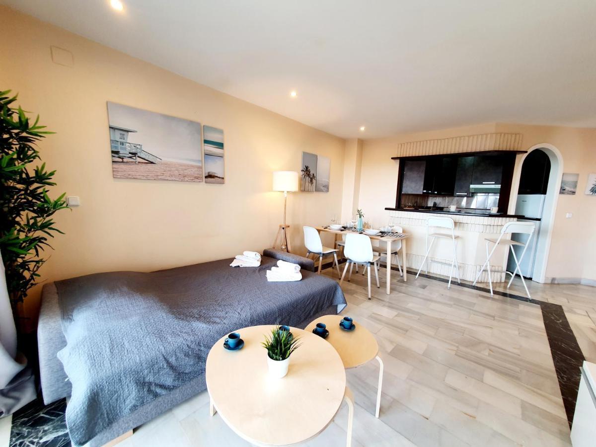 Cozy Apartment On The Beach Sitio de Calahonda Εξωτερικό φωτογραφία
