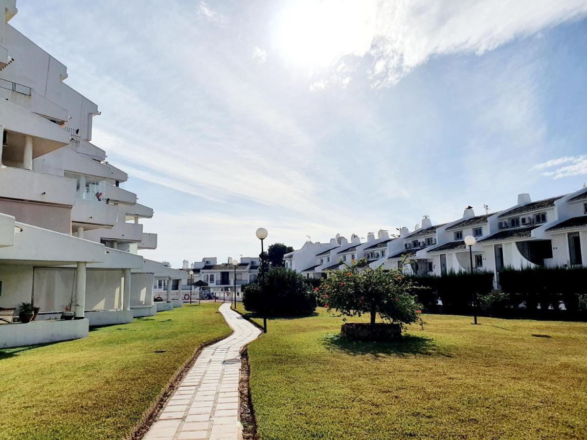 Cozy Apartment On The Beach Sitio de Calahonda Εξωτερικό φωτογραφία